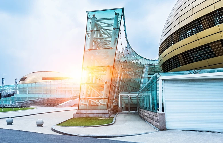 BBC Bircher Smart Access – Smart sensor solutions for secure and energy-efficient automatic entrances.